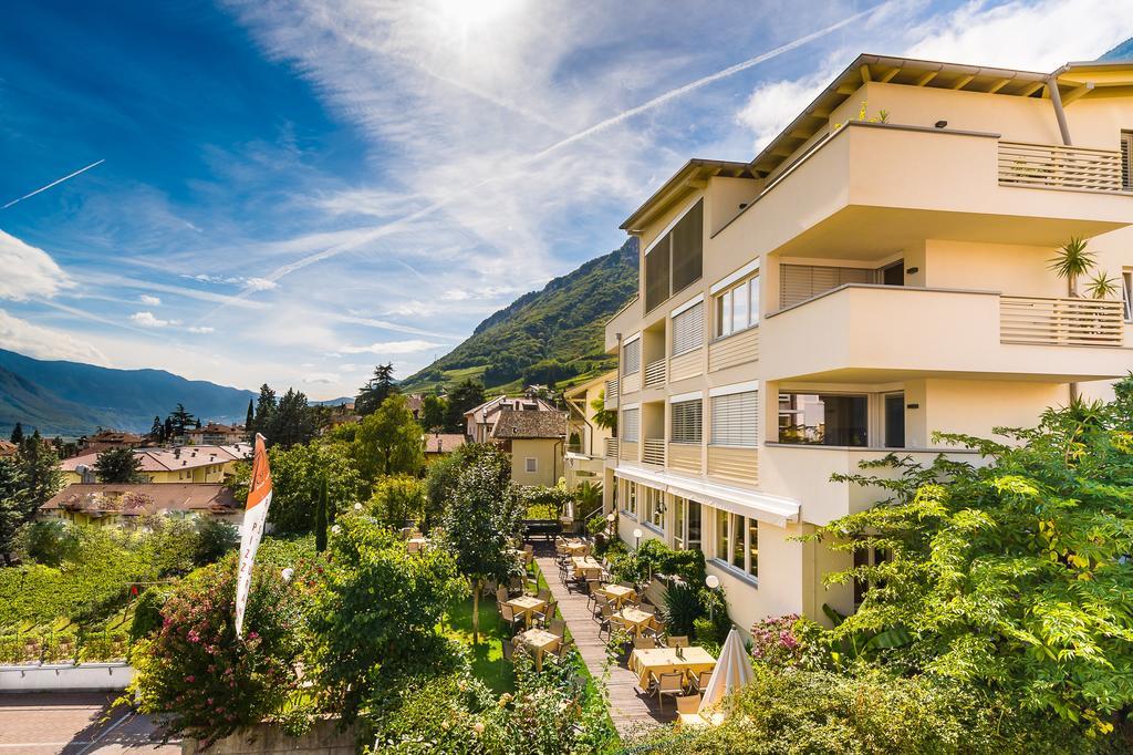 Hotel Residence Pernhof Termeno Bagian luar foto